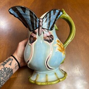 BUTTERFLY GLASS WATER PITCHER